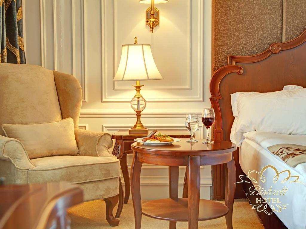 Bishrelt Hotel Ulaanbaatar Ngoại thất bức ảnh
