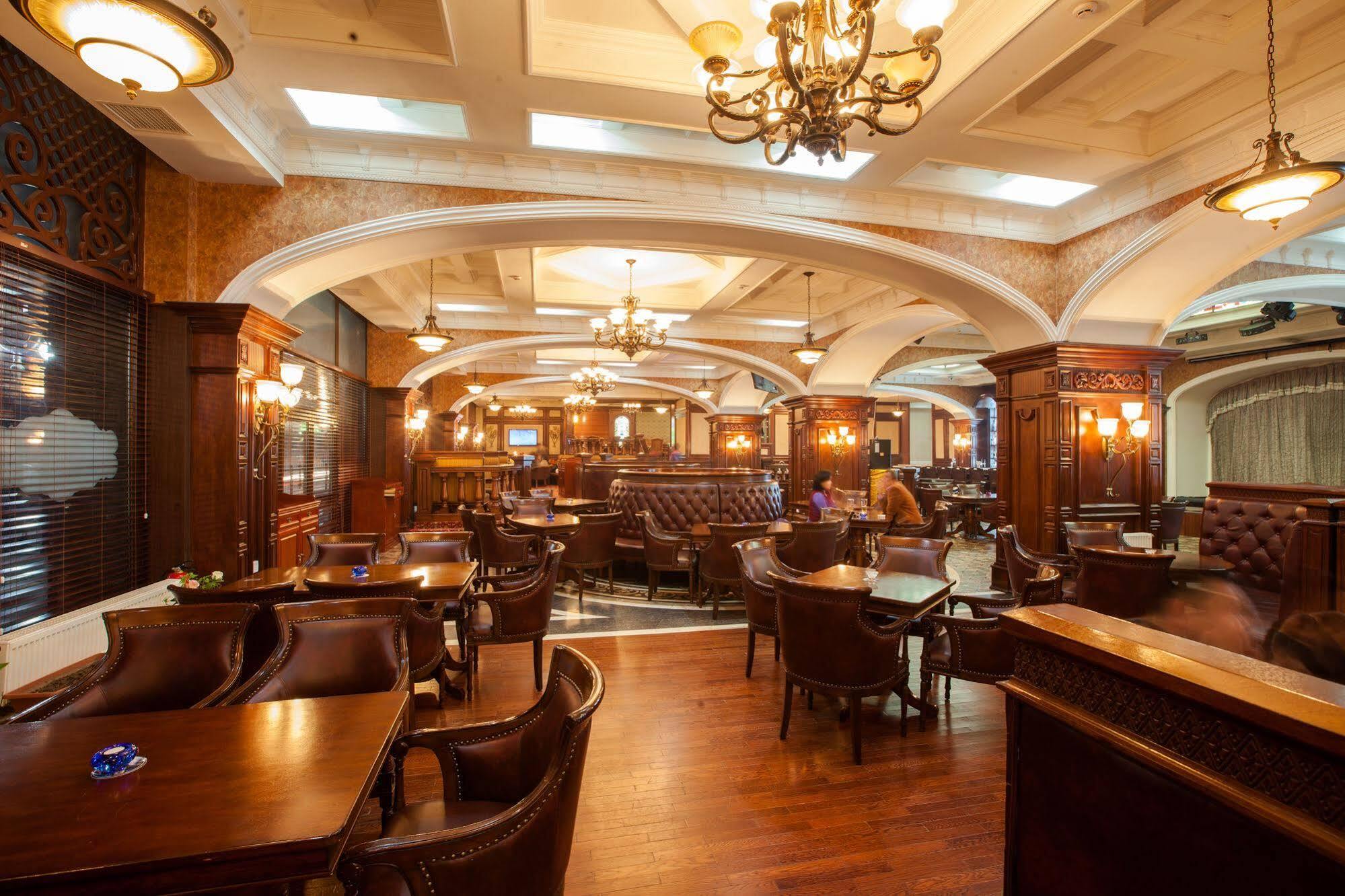 Bishrelt Hotel Ulaanbaatar Ngoại thất bức ảnh