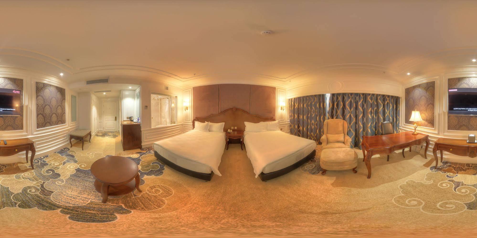 Bishrelt Hotel Ulaanbaatar Ngoại thất bức ảnh